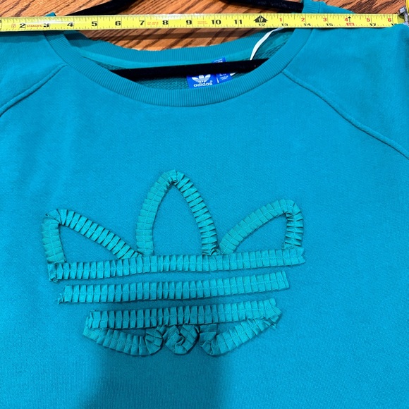 Adidas terry oversized sweatshirt.  GREEN. - Picture 2 of 6
